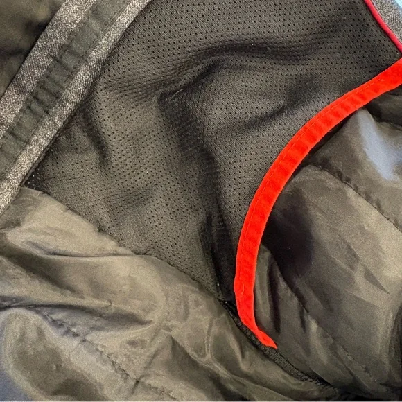 Mountain Warehouse Men’s Hooded Jacket.   Size XS.   Waterproof. - Picture 11 of 12